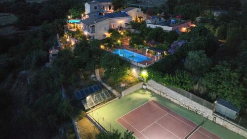 Casa Papa Villa | Villamodica a family villa 20 min from the beach