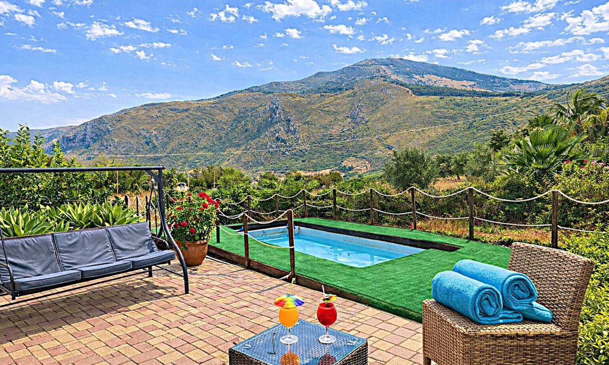 Castellammare del Golfo Villa | Villasara pool&SPA 4 rooms privacy e relax family or groups friendly