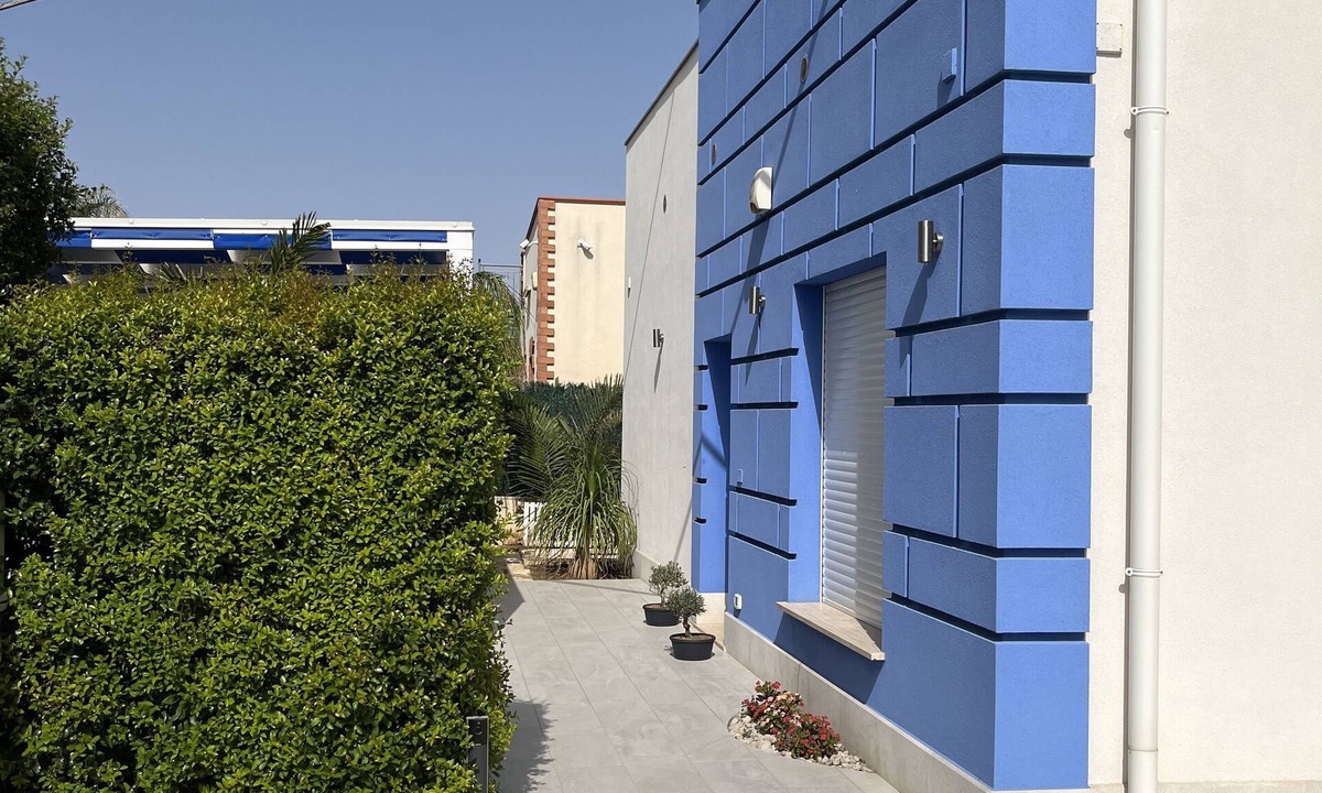 Alcamo Marina Villa | Villetta Azzurra is a structure located in the heart of Alcamo Marina.