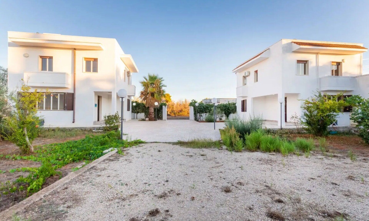 Porto Cesareo Villa | White House, Ac, Wifi, Porto Cesareo