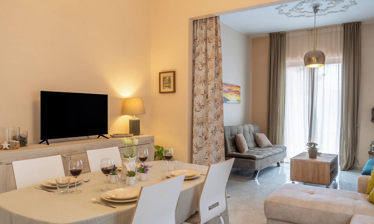 Zafferana Etnea Apartment | Zafferana's Pool Retreat