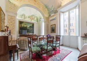 140 m² Apartment ∙ 11 bedrooms ∙ 9 guests