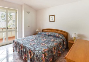 Beautiful vacation apartment on the coast of Calabria.
