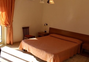 HOTEL ROYAL TROPEA - Room 8