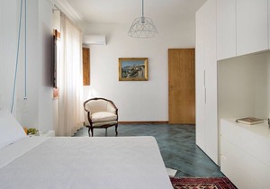 Private villa with sea views and pool
