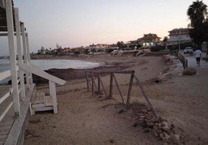 san lorenzo a 4 mt dal mare colore smeraldo a due passi da Marzamemi