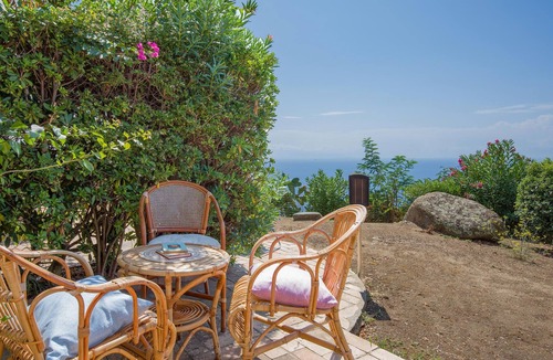 Coccorino House | 1 bedroom cozy home in Joppolo