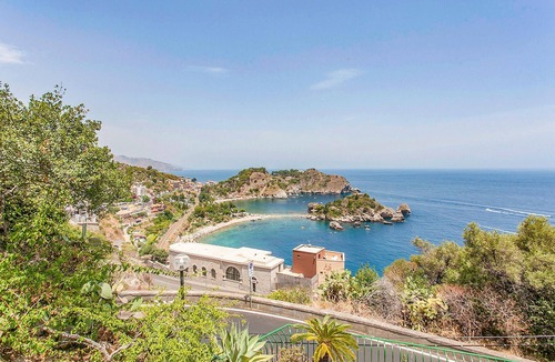 Castelmola Apartment | 1 bedroom gorgeous apartment in Castelmola