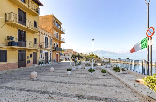 Trappeto Apartment | 1 bedroom pet friendly apartment in Trappeto