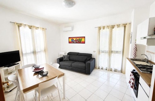Comiso House | 10 petali