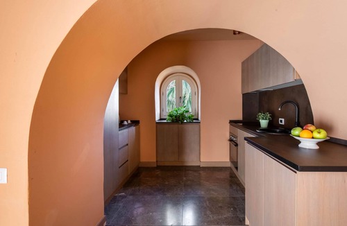 Borgo Vecchio Apartment | 109 Carmen Suite