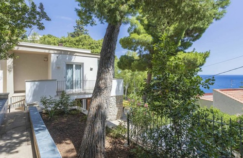 Addaura Villa | 110 m² Villa ∙ 3 bedrooms ∙ 6 guests