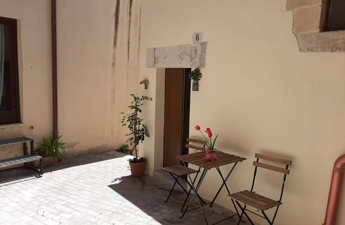 Ragusa House | 19TH CENTURY HOUSE IN THE HEART OF RAGUSA IBLA 30 METERS FROM THE CATHEDRAL (PRICKLY PEAR)