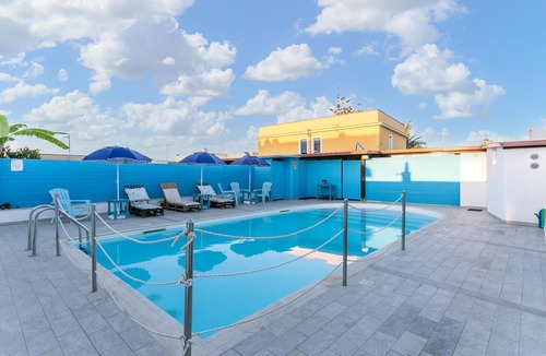 Santa Maria del Focallo Apartment | 2 bedroom accommodation in Ispica