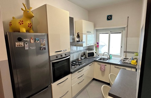 Quartiere XI Portuense Apartment | 2 Bedroom Apartment Marconi Trastevere Station