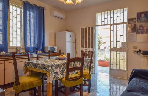 Misilmeri Apartment | 2 bedroom awesome apartment in Portella di Mare