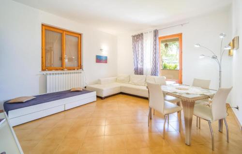 Trabia House | 2 Bedroom Cozy Home In Trabia