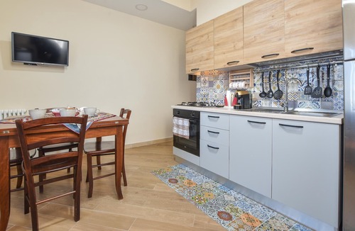 Linguaglossa House | 2 bedroom pet friendly home in Linguaglossa
