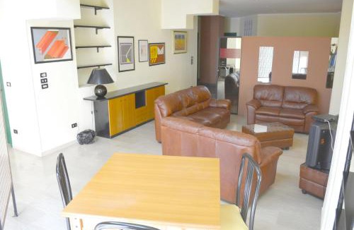 Reggio Calabria Apartment | 2 bedrooms appartement at Reggio Calabria 100 m away from the beach with jacuzzi