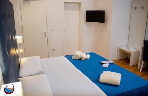 Reggio Calabria Bed & Breakfast | 2 minutes from the archaeological museum, corso garibaldi and via marina.