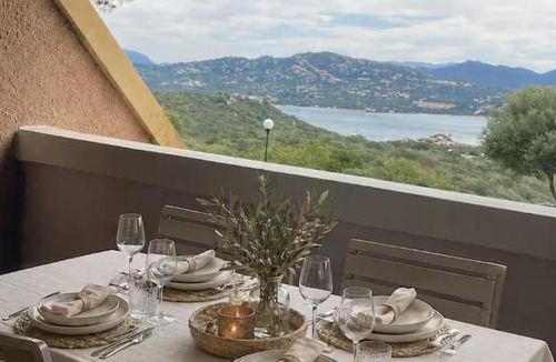 Cugnana Verde Apartment | 21-31 AGOSTO ultime date! 4 Posti Letto - Terrazza vista mare - Porto Rotondo vicino al mare - wifi