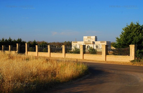 Gagliano del Capo Villa | #260 Villa Novecento with beautiful pool and billiards