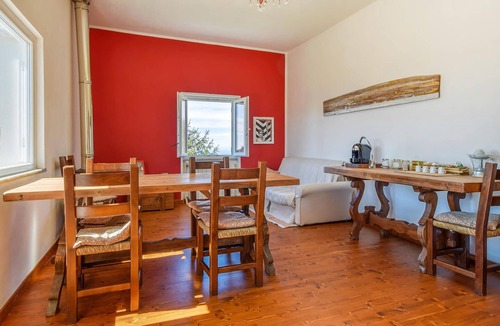 Castiglione Chiavarese House | 3 bedroom amazing home in Castiglione Chiavarese