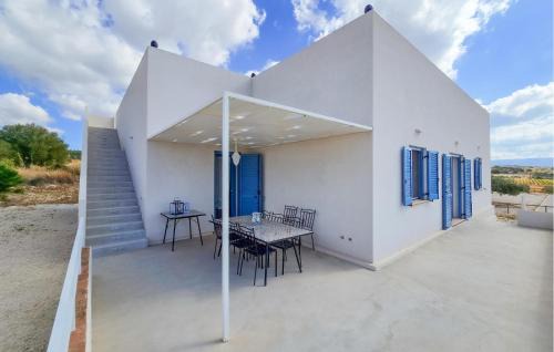 Menfi House | 3 Bedroom Lovely Home In Menfi
