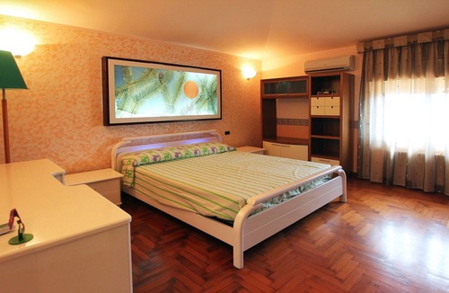 Piana Calzata Apartment | 3 Bedrooms Apartment with Pool, Sea View, Close To The Beach & Cefalu