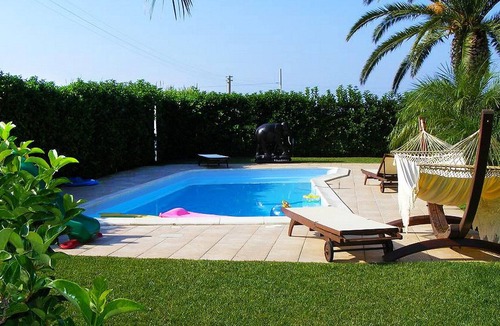 Piana Calzata Villa | 3 Bedrooms Villa with Garden, Swimming Pool, Barbecue, Air con., near the SEA