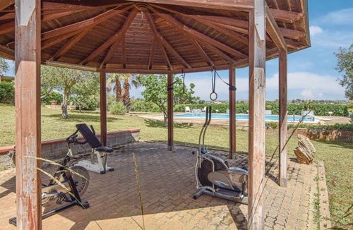 Vittoria House | 4 bedroom accommodation in Vittoria