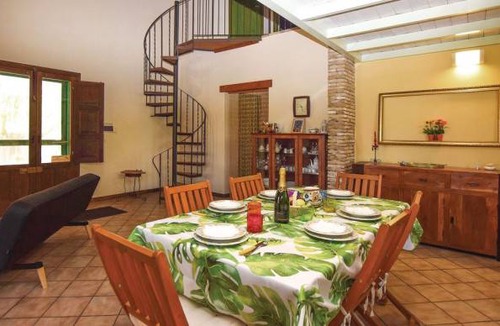 Vittoria House | 4 bedroom accommodation in Vittoria