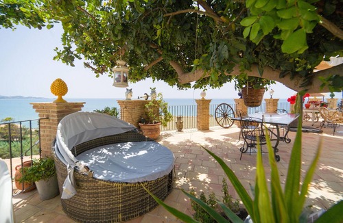 Ciotta Apartment | 4 bedroom stunning apartment in Ciotta