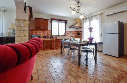 Coste House | 5 bedroom stunning home in Mascali