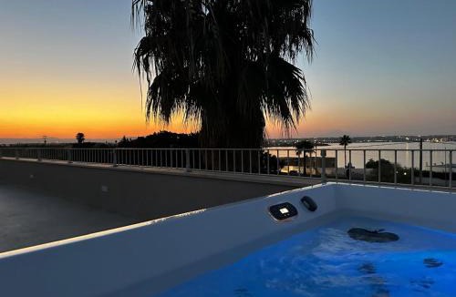 Syracuse Villa | 5E Villa Charme-Sea and Ortigia view-Whirlpool roof Terrace