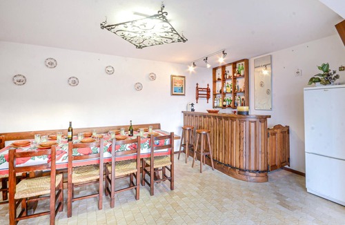 Monticello Amiata House | 6 bedroom amazing home in Monticello Amiata