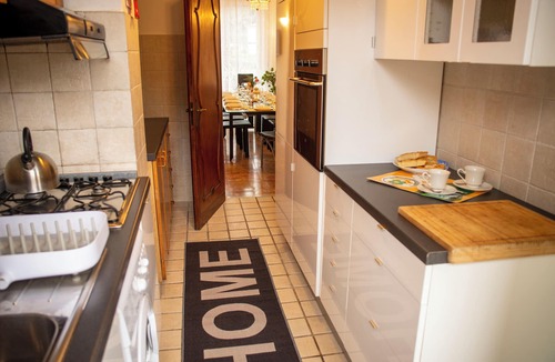 Vezzano Ligure Apartment | 6BR Stunning ultra-luxury Chalet with traditional feel