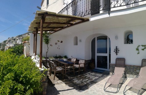 Praiano Apartment | 90 m² Apartment ∙ 2 bedrooms ∙ 4 guests