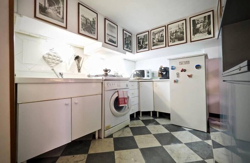 San Fruttuoso Apartment | ABODE OF THE CROSSBREDS (BRIGNOLE/FAIR) GENOVABNB.IT