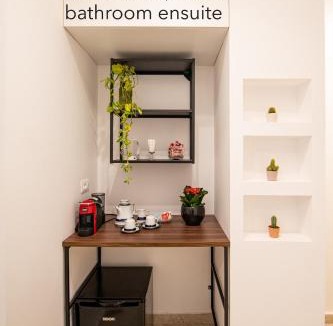 Ruggero Settimo Apartment | Accordi al Politeama