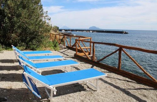 Santa Marina Salina Apartment | Aeolian Sea House