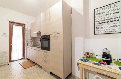 Ciampino Apartment | AEROPORTO CIAMPINO - CASA KENNEDY