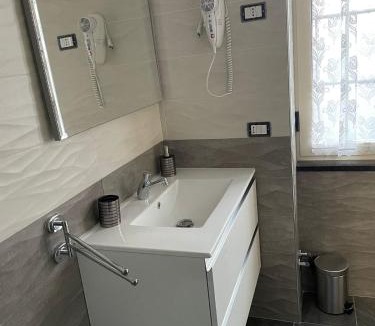 Pomigliano D'arco Bed & Breakfast | Affittacamere Iria
