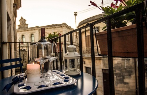 Palazzolo Acreide Historic Centre Apartment | Agora Holiday House