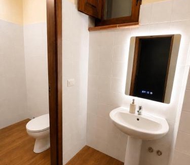 Montelaguardia House | Agriturismo L'Antica Vigna