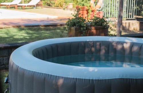 Montorsaio House | Agriturismo La Quercia - Wine&Pool