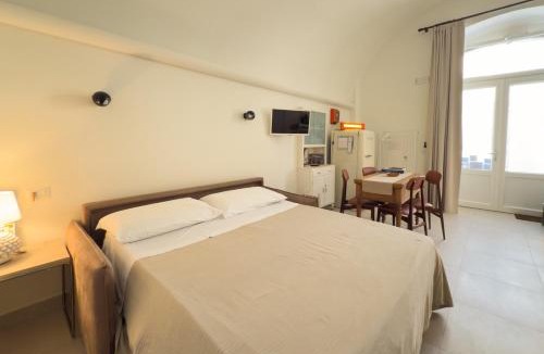 Gioia del Colle Bed & Breakfast | Ai Sottani B&B Deluxe Suite