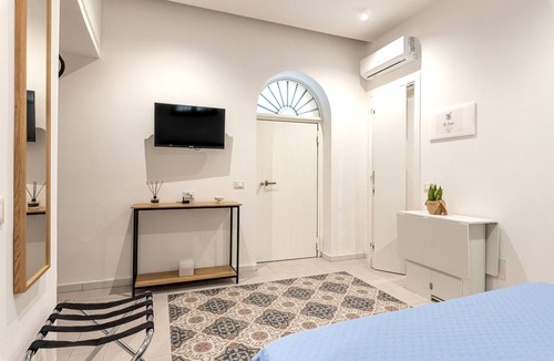 Monreale Bed & Breakfast | Ai Vicoli Ciambra's Alley - Suite Guglielmo by Wonderful Italy