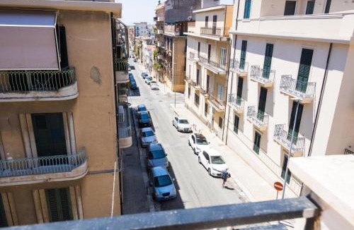 Reggio Calabria Apartment | Al ventitré