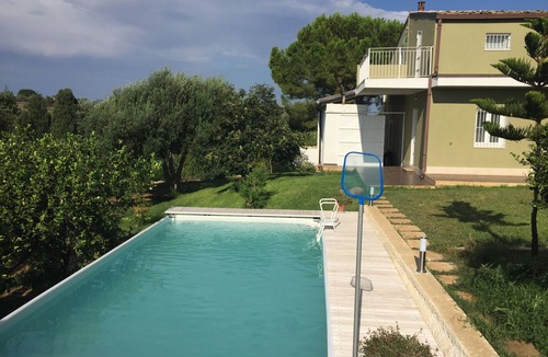 Syracuse Villa | Almond house, typical house of Sicilian rural architecture